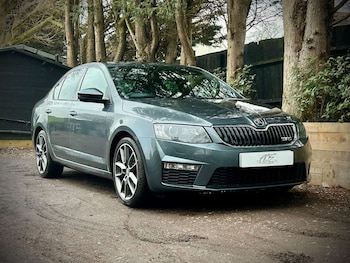 Used Skoda Octavia 2017 for sale - 77328624: Photo