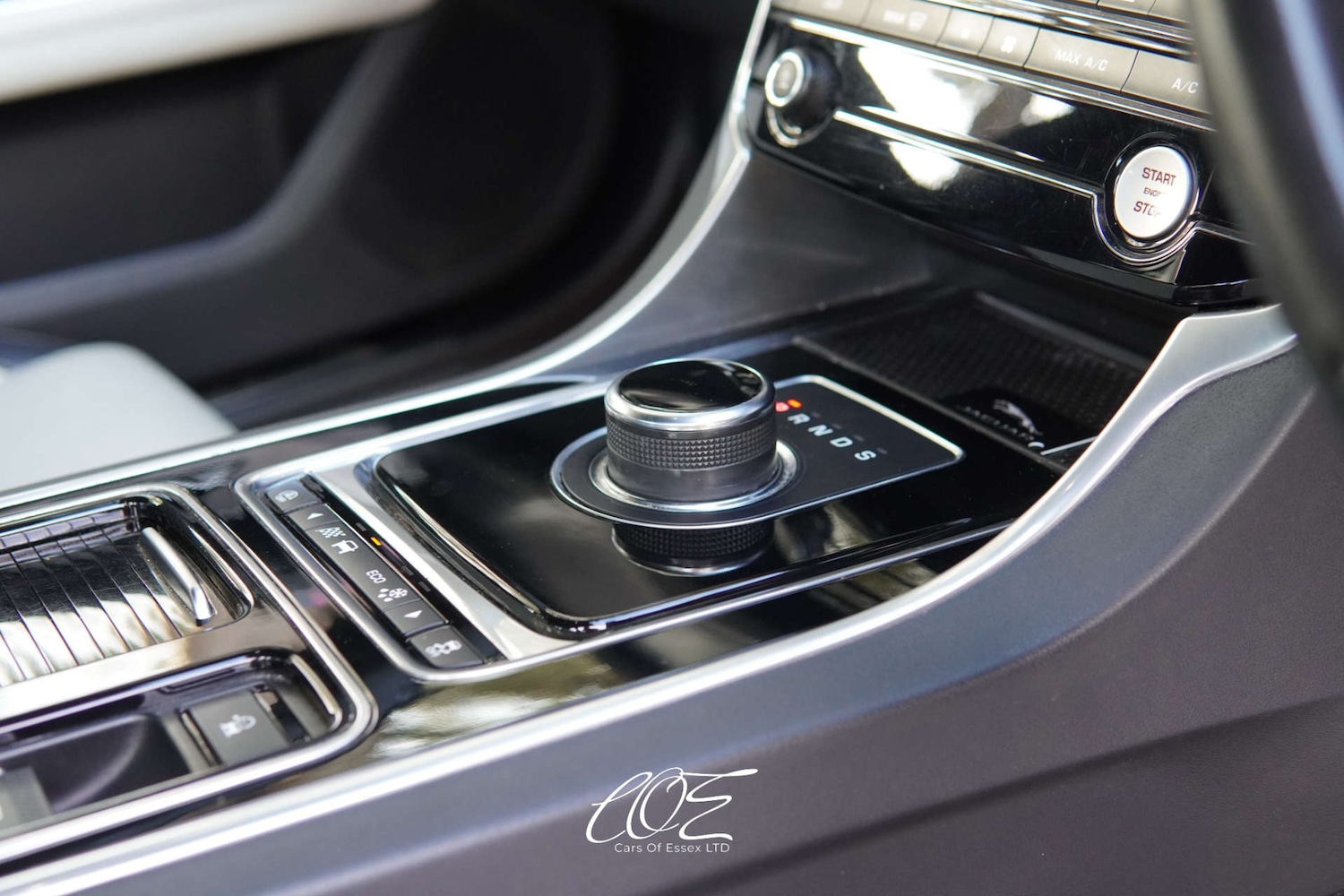 Used Jaguar XF 2018 for sale - 76441416: Photo 12