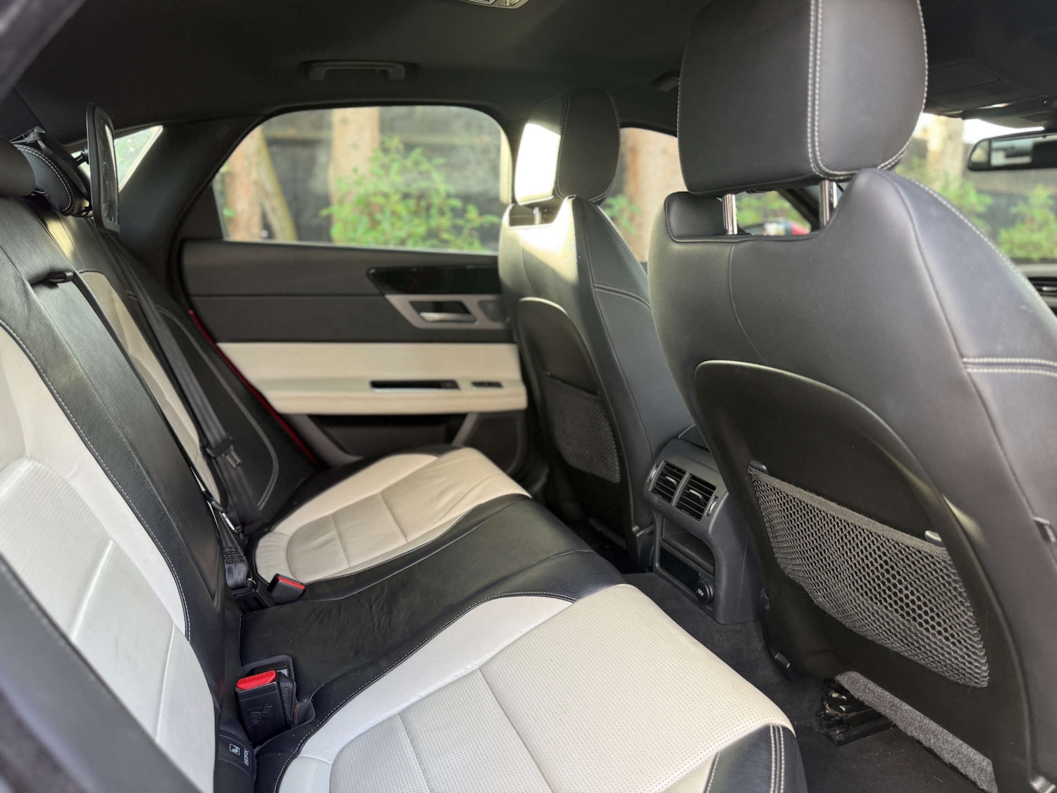 Used Jaguar XF 2018 for sale - 76441416: Photo 16