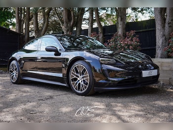 Used Porsche Taycan 2022 for sale - 78767280: Photo