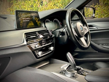 Used BMW 5 Series 2018 for sale - 78931512: Photo