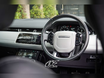 Used Land Rover Range Rover Evoque 2019 for sale - 75465508: Photo