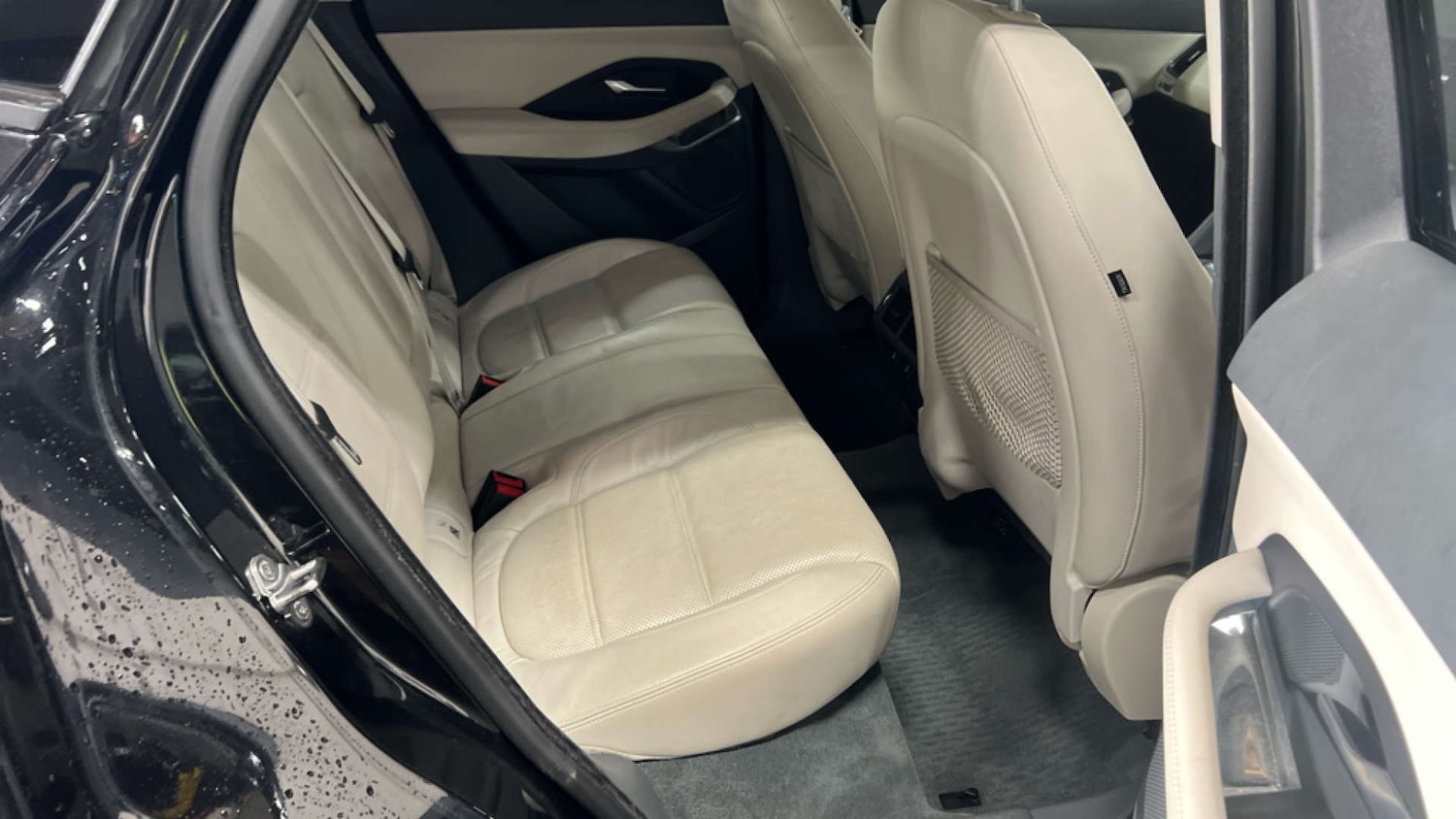 Used Jaguar E-Pace 2017 for sale - 76486558: Photo 15