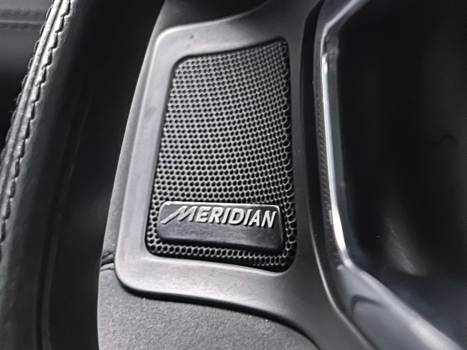 Used Land Rover Discovery Sport 2018 for sale - 76663146: Photo 13