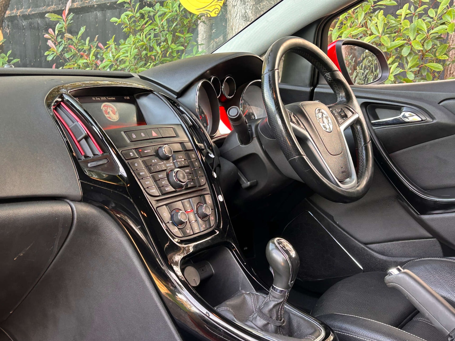 Used Vauxhall Astra GTC 2016 for sale - 77249302: Photo 4