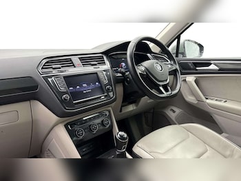 Used Volkswagen Tiguan 2016 for sale - 78970975: Photo