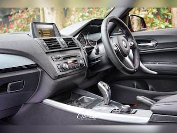 Used BMW 2 Series 2014 for sale - 77729011: Photo