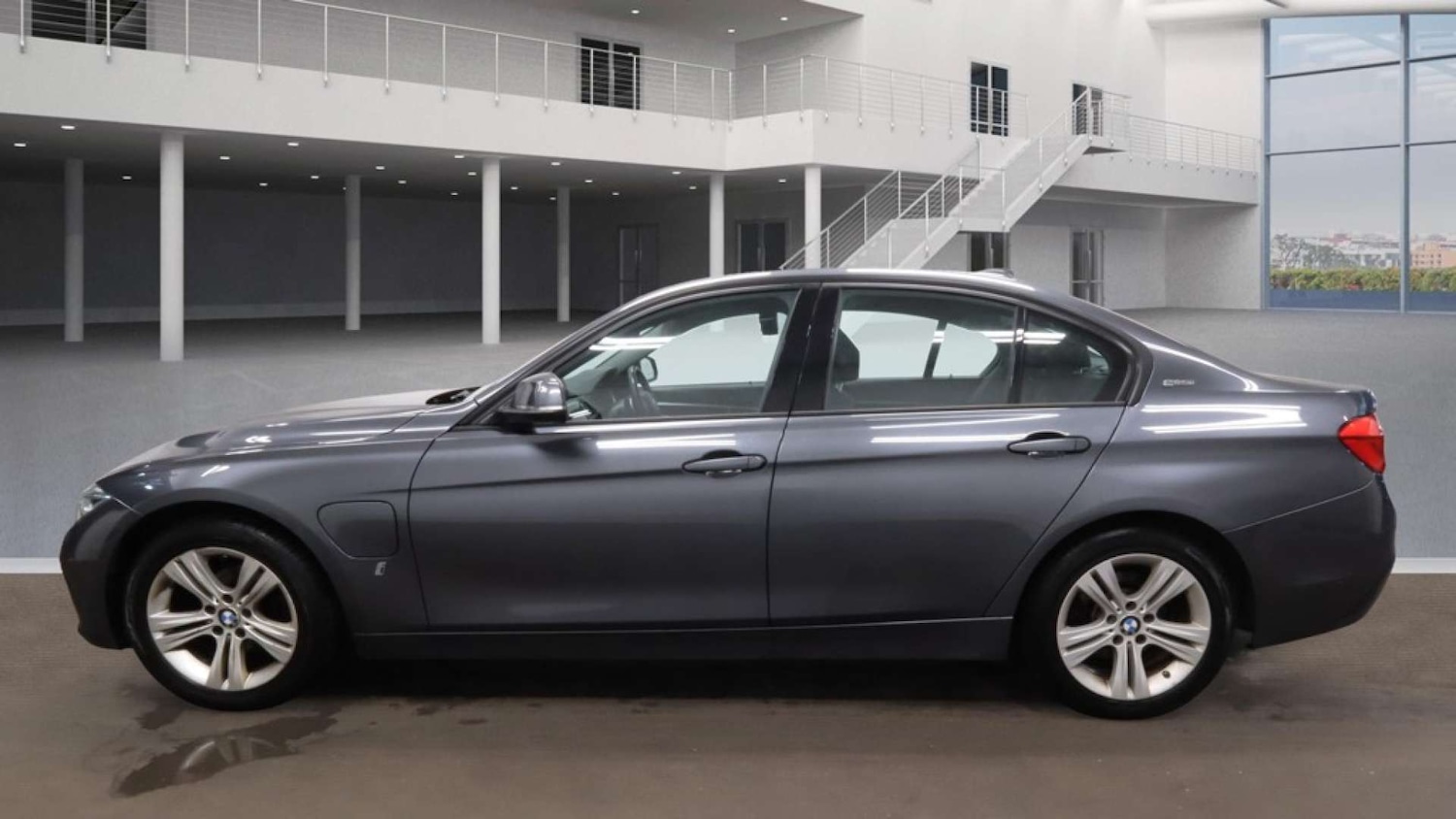 Used BMW 3 Series 2018 for sale - 76380377: Photo 6