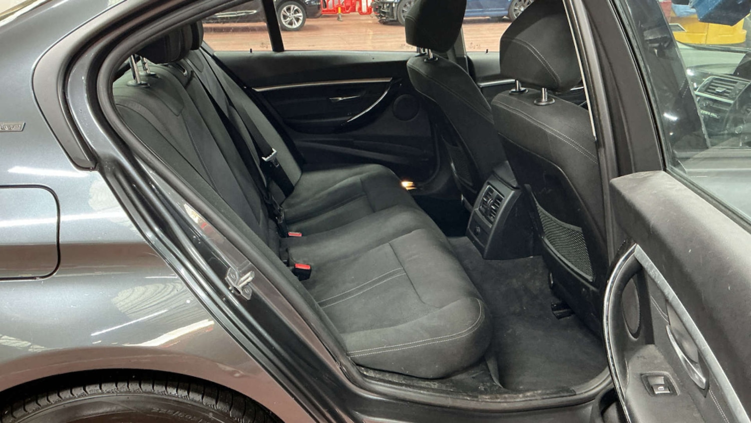 Used BMW 3 Series 2018 for sale - 76380377: Photo 7