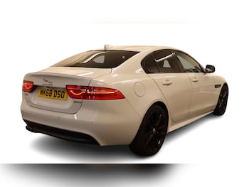 Used Jaguar XE 2018 for sale - 75643020: Photo