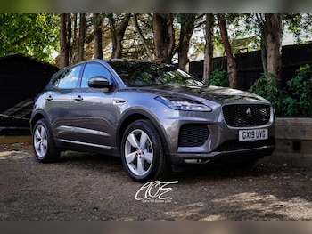 2019 - 2.0d [240] R-Dynamic SE 5dr Auto