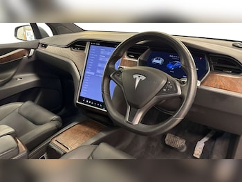 Used Tesla Model X 2020 for sale - 75948756: Photo