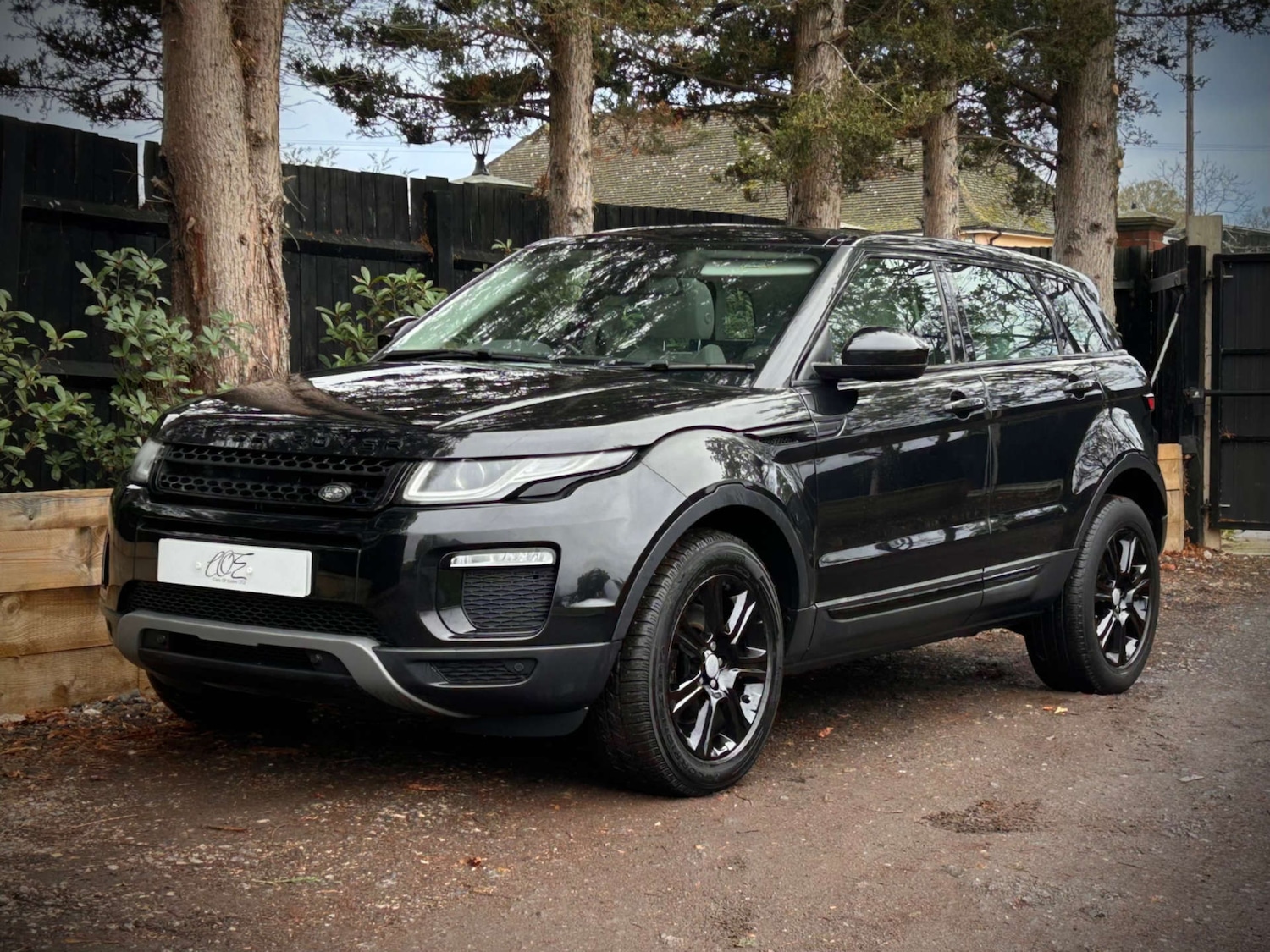 Used Land Rover Range Rover Evoque 2017 for sale - 77271574: Photo 4