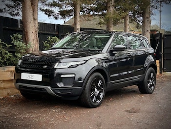 Used Land Rover Range Rover Evoque 2017 for sale - 77271574: Photo