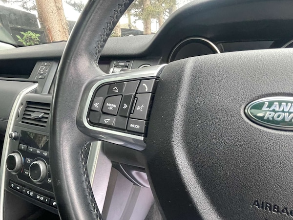 Used Land Rover Discovery Sport 2017 for sale - 76184954: Photo 18