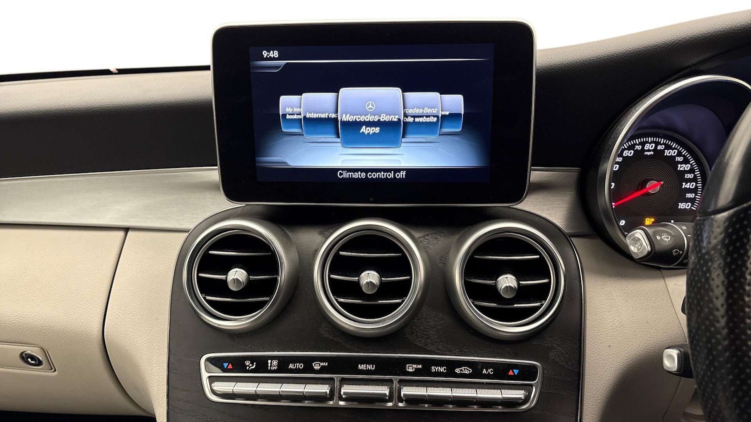 Used Mercedes-Benz C Class 2018 for sale - 76407723: Photo 10