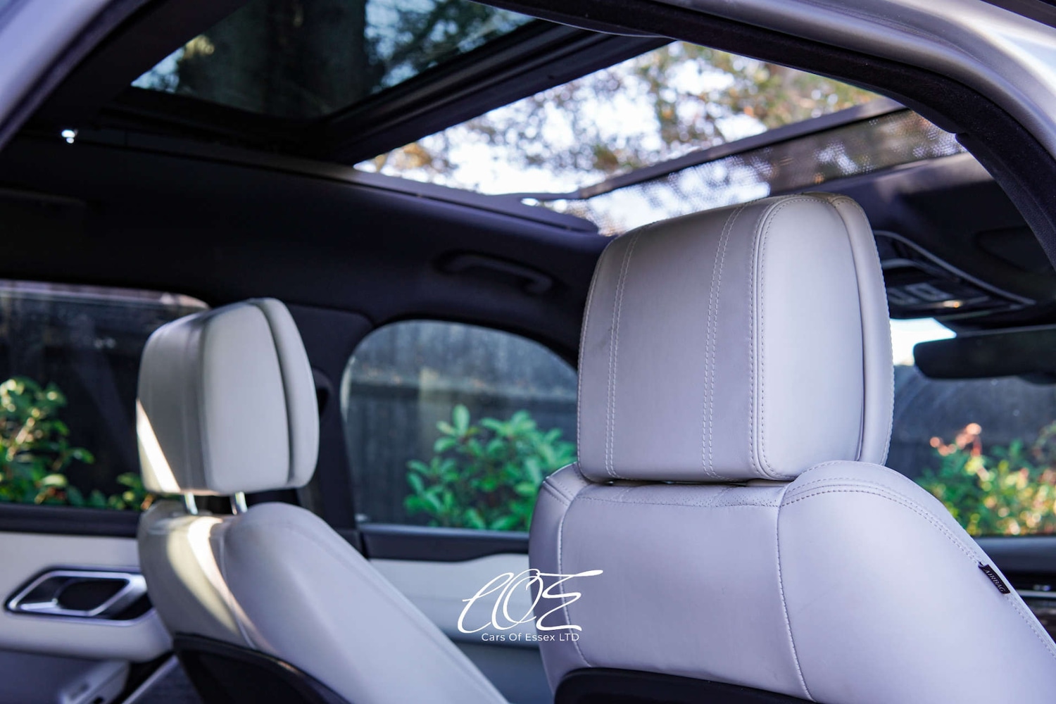 Used Land Rover Range Rover Velar 2018 for sale - 76643746: Photo 5