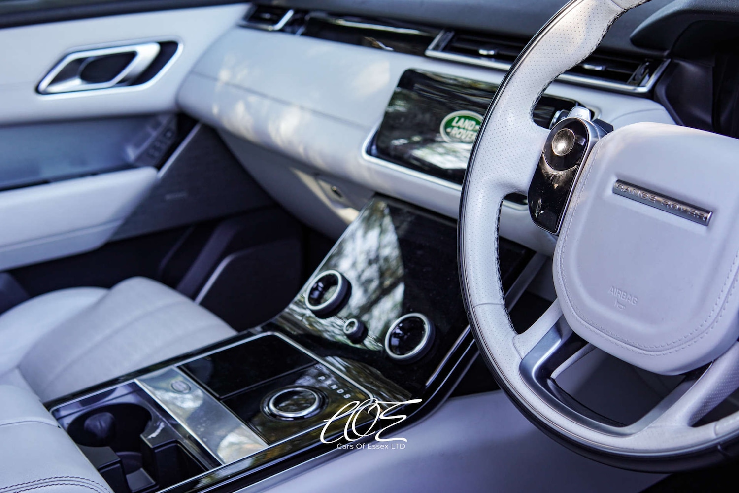 Used Land Rover Range Rover Velar 2018 for sale - 76643746: Photo 9