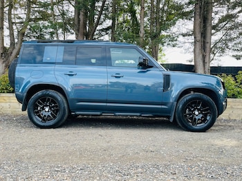 Used Land Rover Defender 2021 for sale - 78750999: Photo