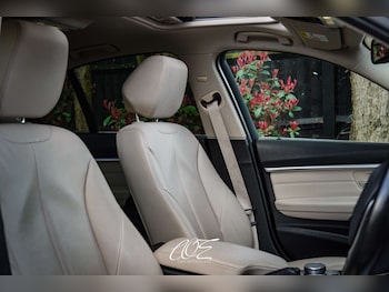 Used BMW 3 Series 2017 for sale - 77877248: Photo