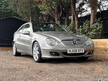 Used Mercedes-Benz C-Class 2008 for sale - 74288174: Photo