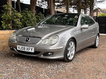 Used Mercedes-Benz C-Class 2008 for sale - 74288174: Photo