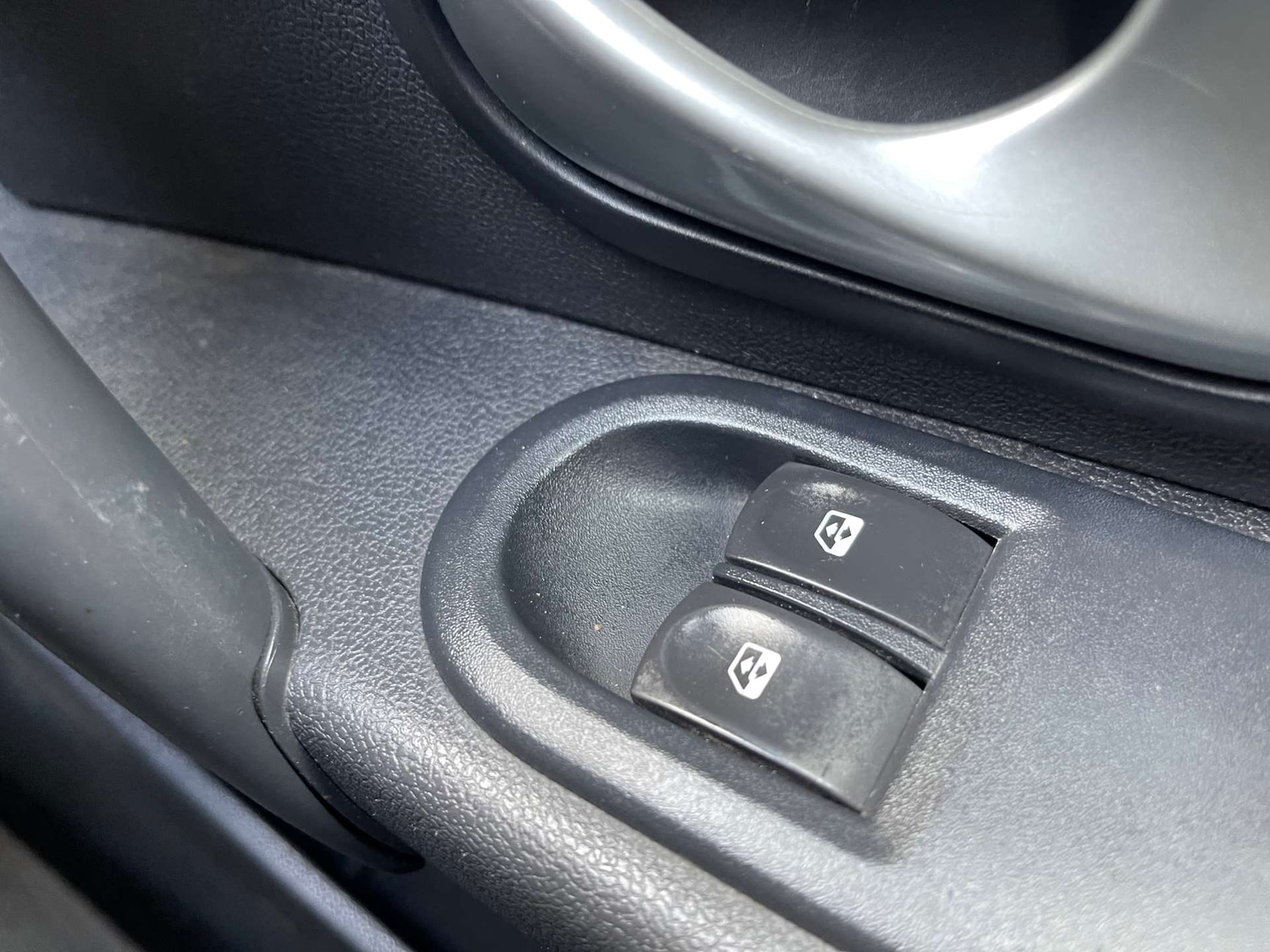 Used Renault Clio 2009 for sale - 77336953: Photo 13