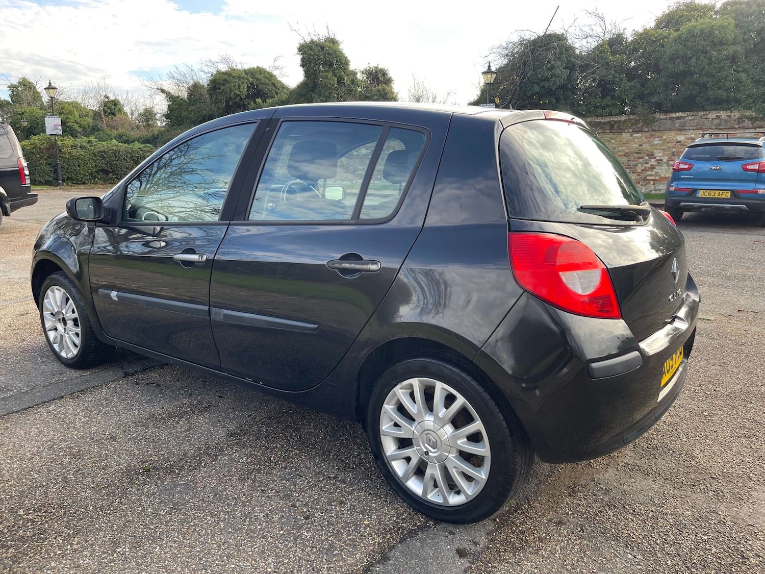 Used Renault Clio 2009 for sale - 77336953: Photo 17
