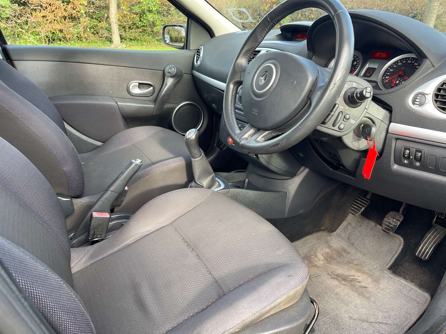 Used Renault Clio 2009 for sale - 77336953: Photo 18