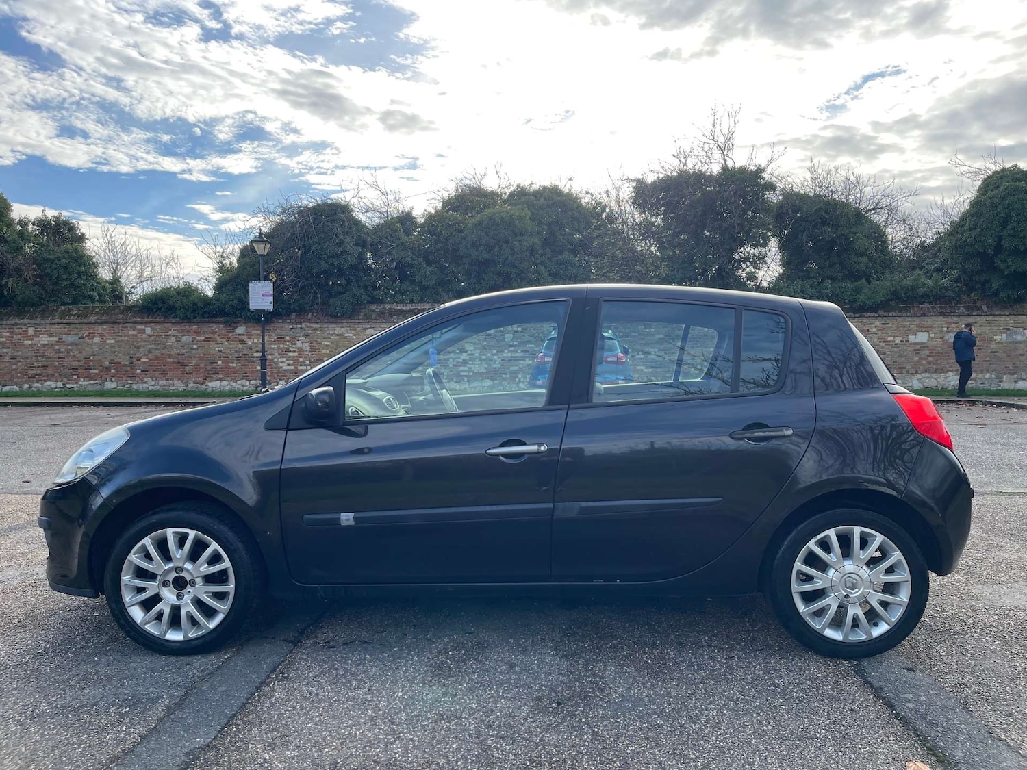 Used Renault Clio 2009 for sale - 77336953: Photo 4