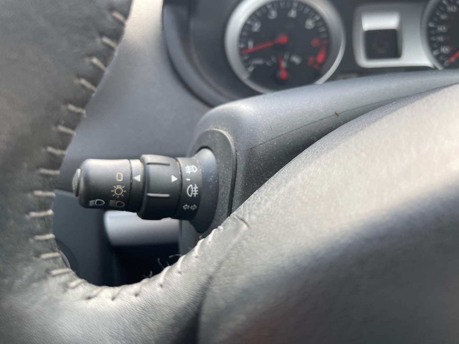 Used Renault Clio 2009 for sale - 77336953: Photo 8