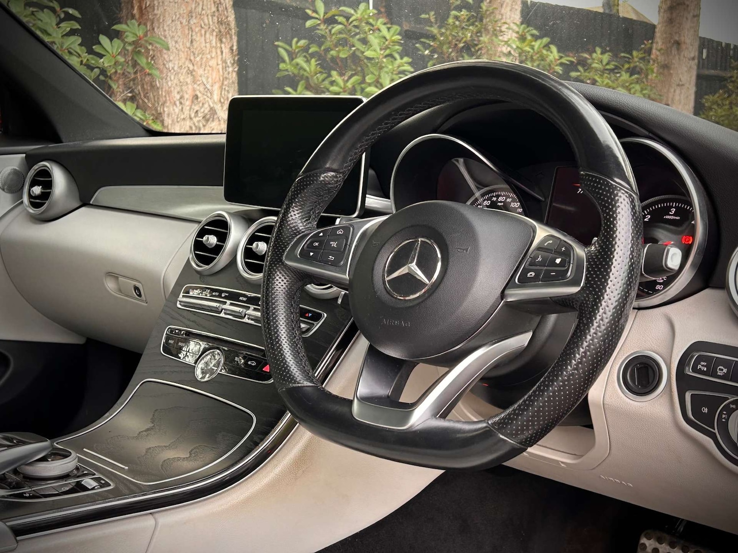 Used Mercedes-Benz C Class 2018 for sale - 77023544: Photo 30