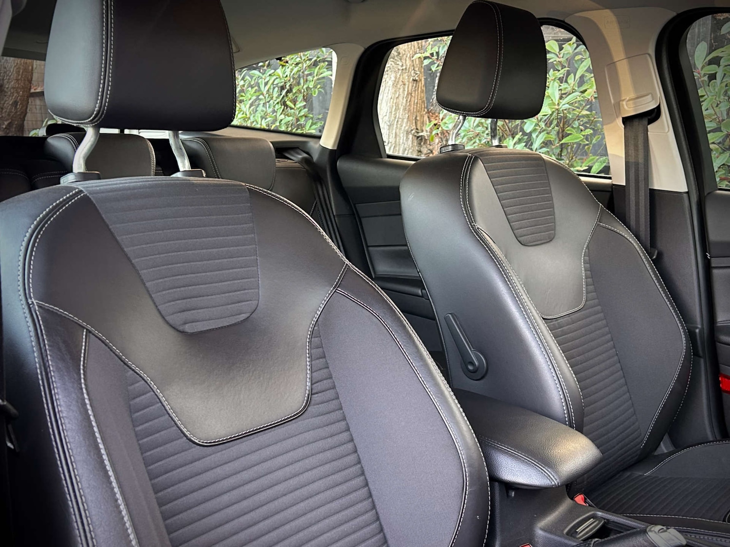 Used Ford Focus 2018 for sale - 76599674: Photo 5