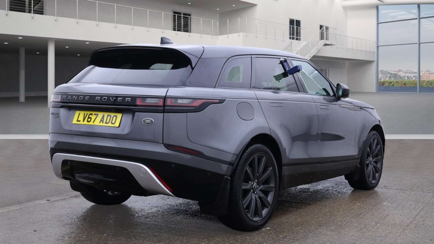 Used Land Rover Range Rover Velar 2017 for sale - 76829823: Photo 5