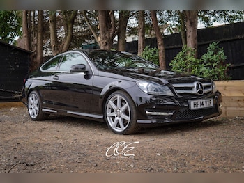 Used Mercedes-Benz C-Class 2014 for sale - 75467101: Photo