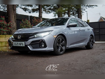 Used Honda Civic 2019 for sale - 77920687: Photo