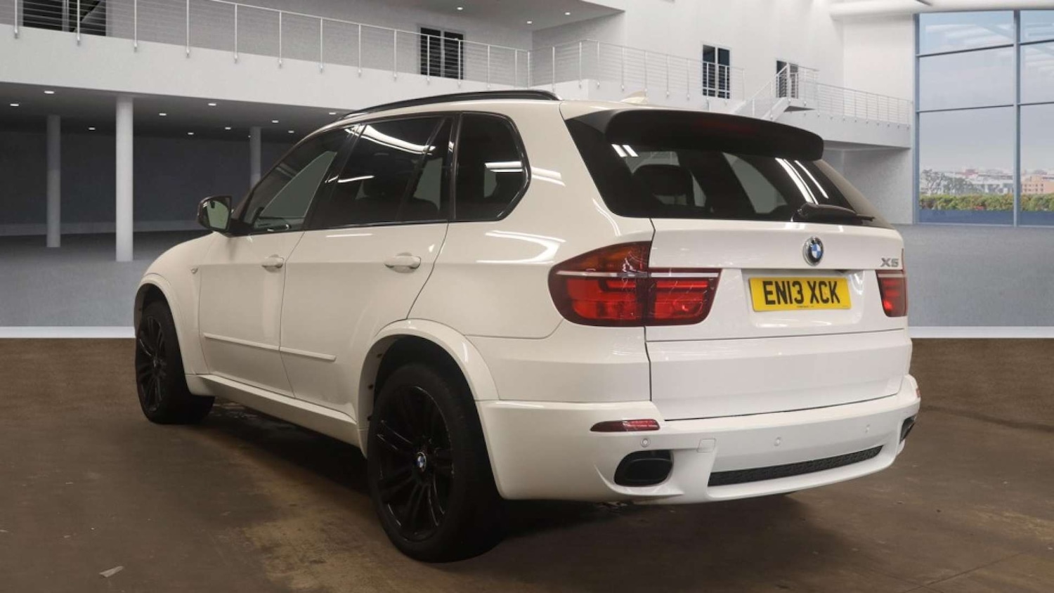 Used BMW X5 2013 for sale - 76451734: Photo 3
