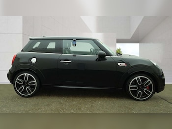 Used MINI Hatch 2018 for sale - 78415328: Photo