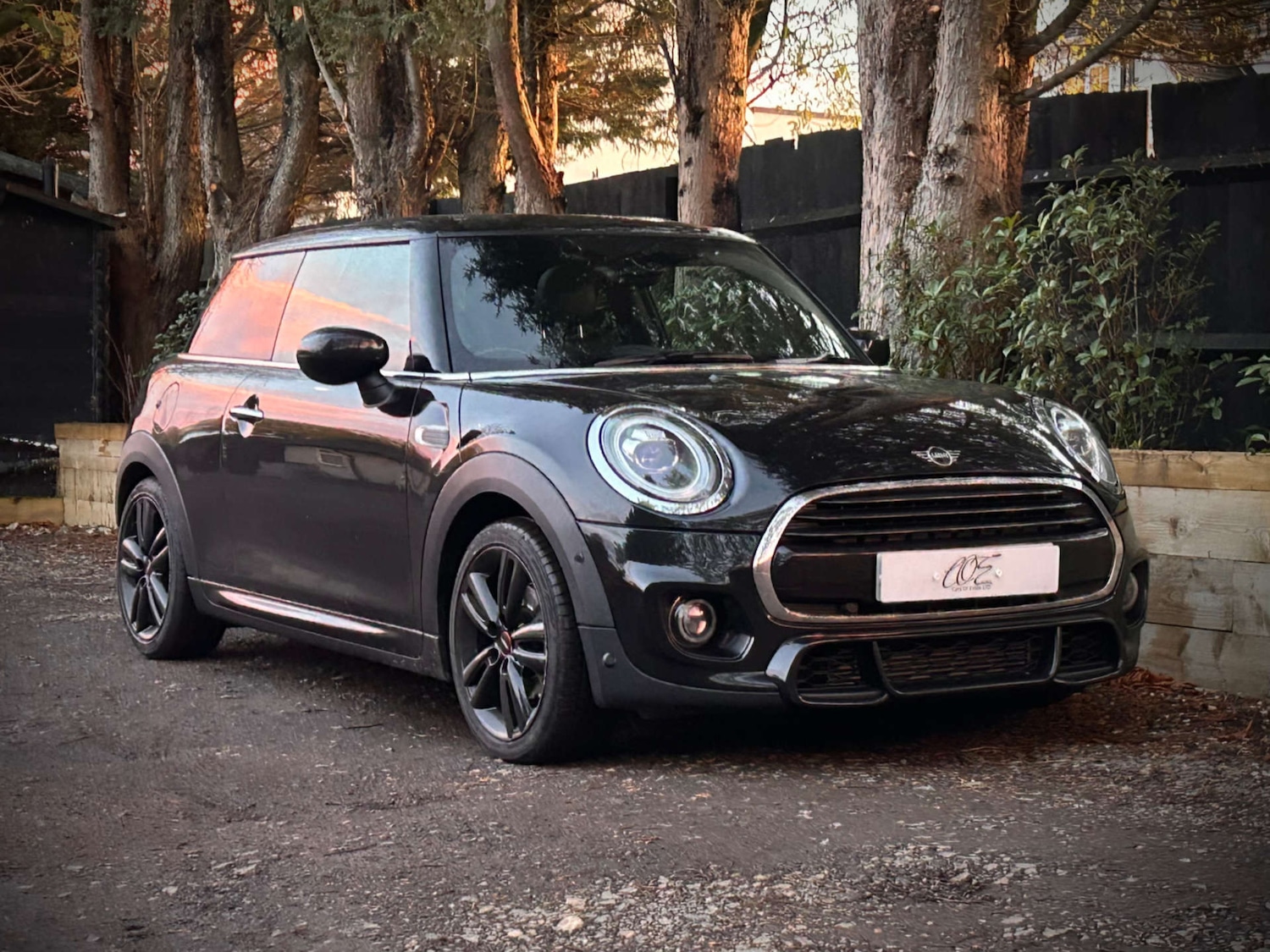 Used MINI Hatch 2020 for sale - 76751449: Photo 1