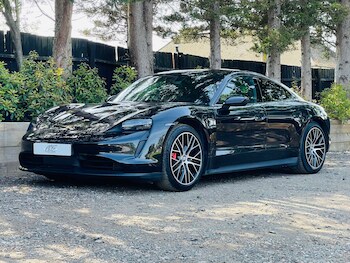 Used Porsche Taycan 2023 for sale - 78932783: Photo