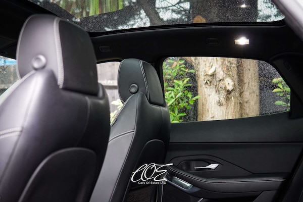 Used Jaguar E-Pace 2018 for sale - 76148250: Photo 27