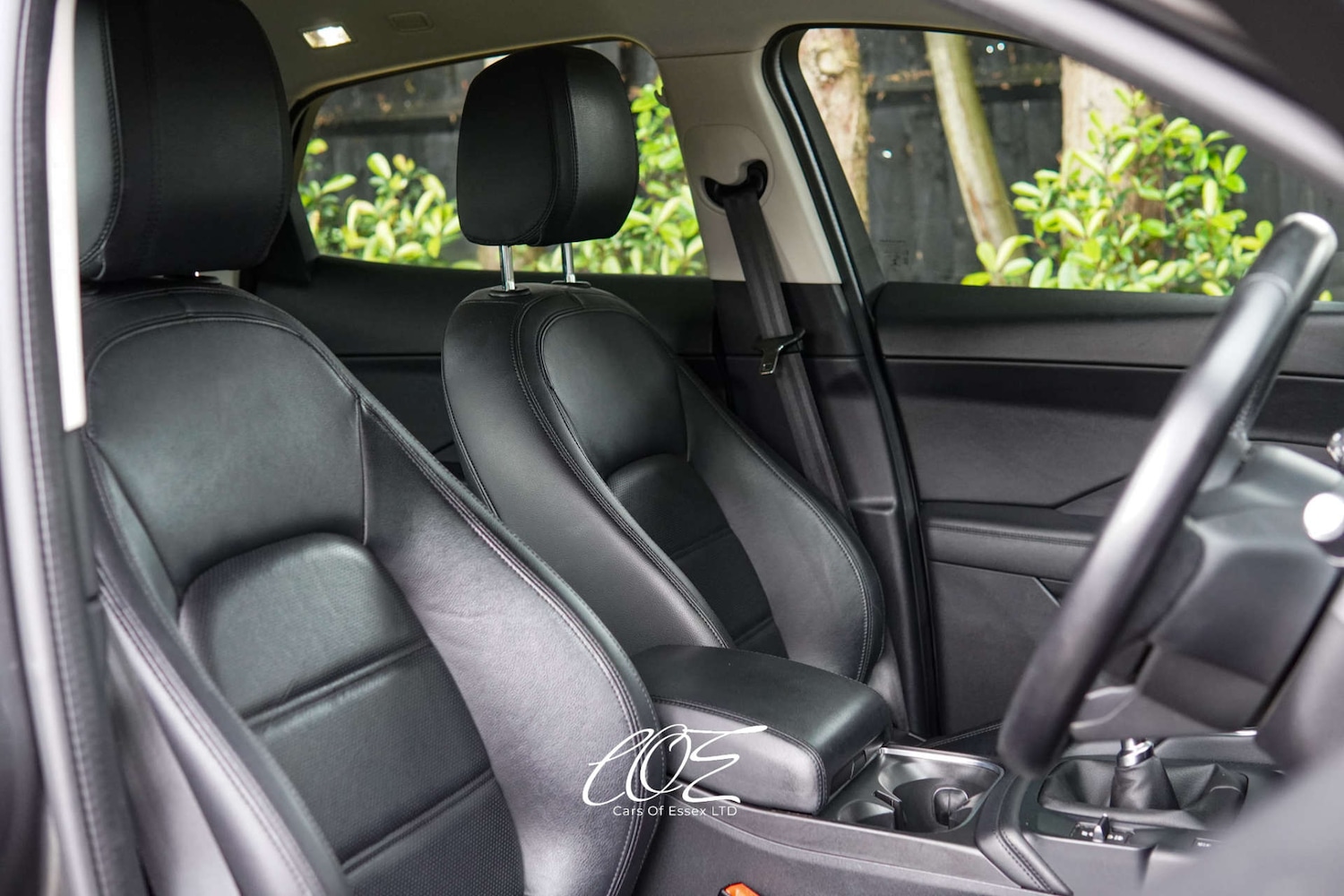 Used Jaguar E-Pace 2020 for sale - 77235358: Photo 2