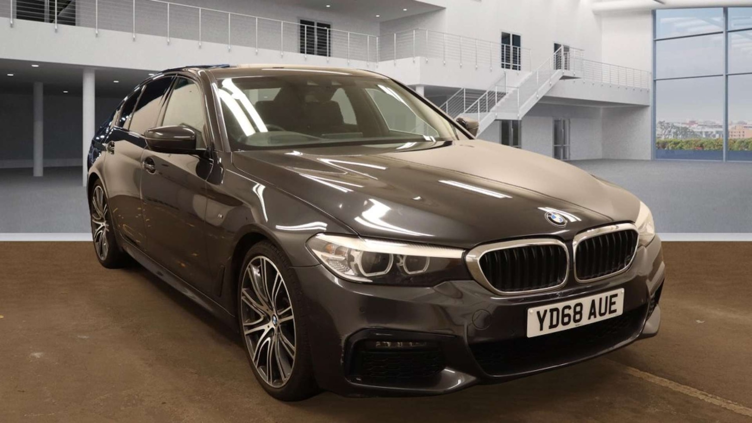 Used BMW 5 Series 2018 for sale - 76414850: Photo 1