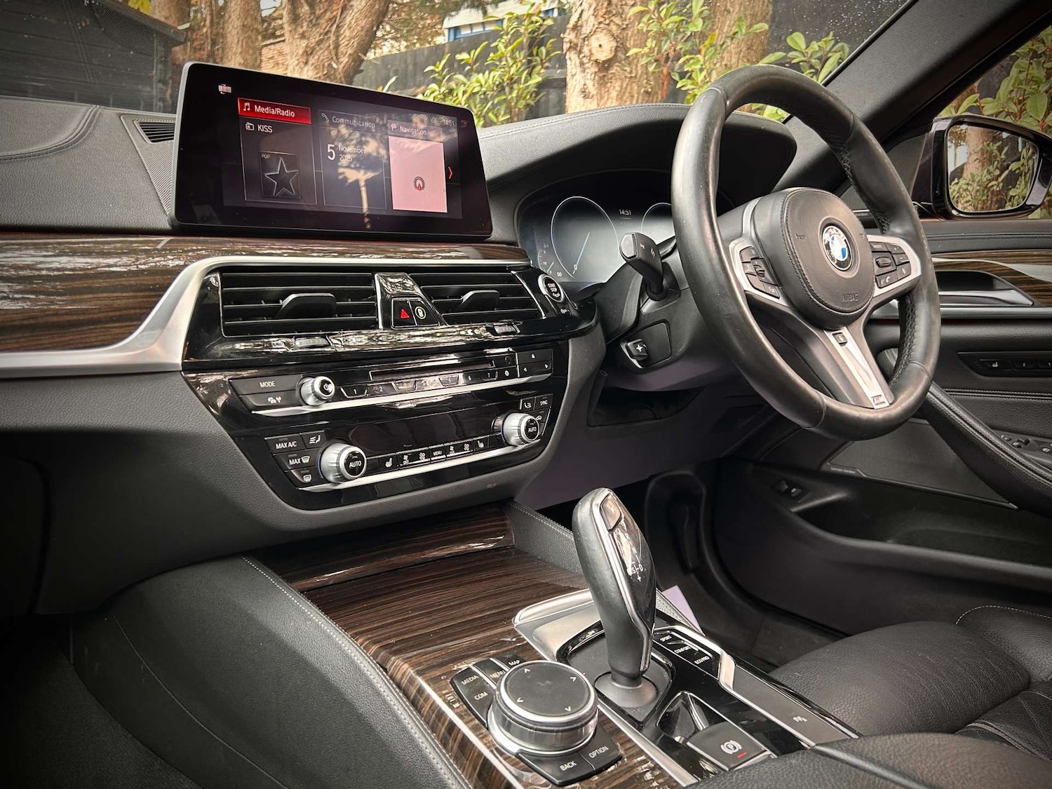 Used BMW 5 Series 2018 for sale - 76414850: Photo 40