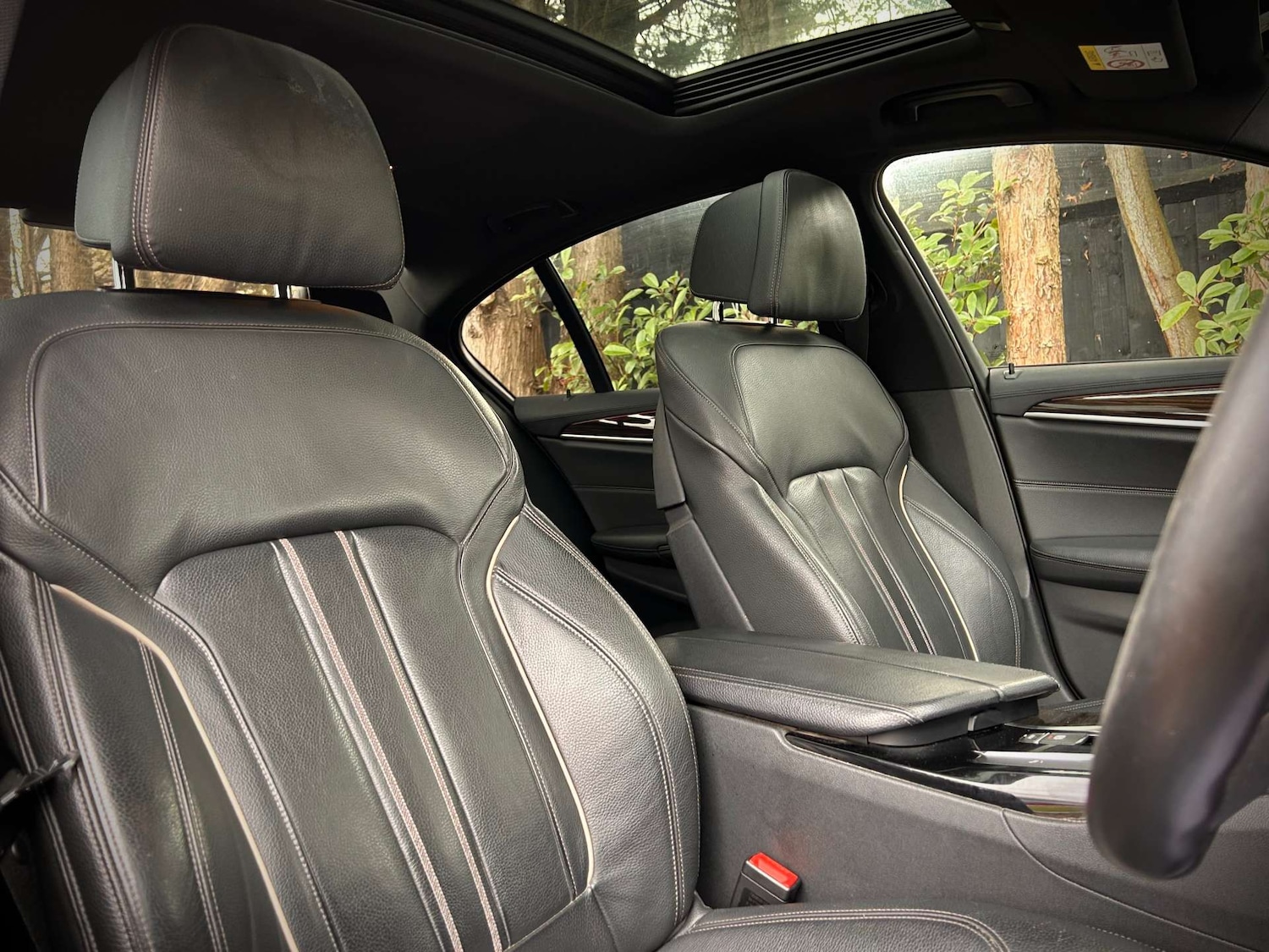 Used BMW 5 Series 2018 for sale - 76414850: Photo 46