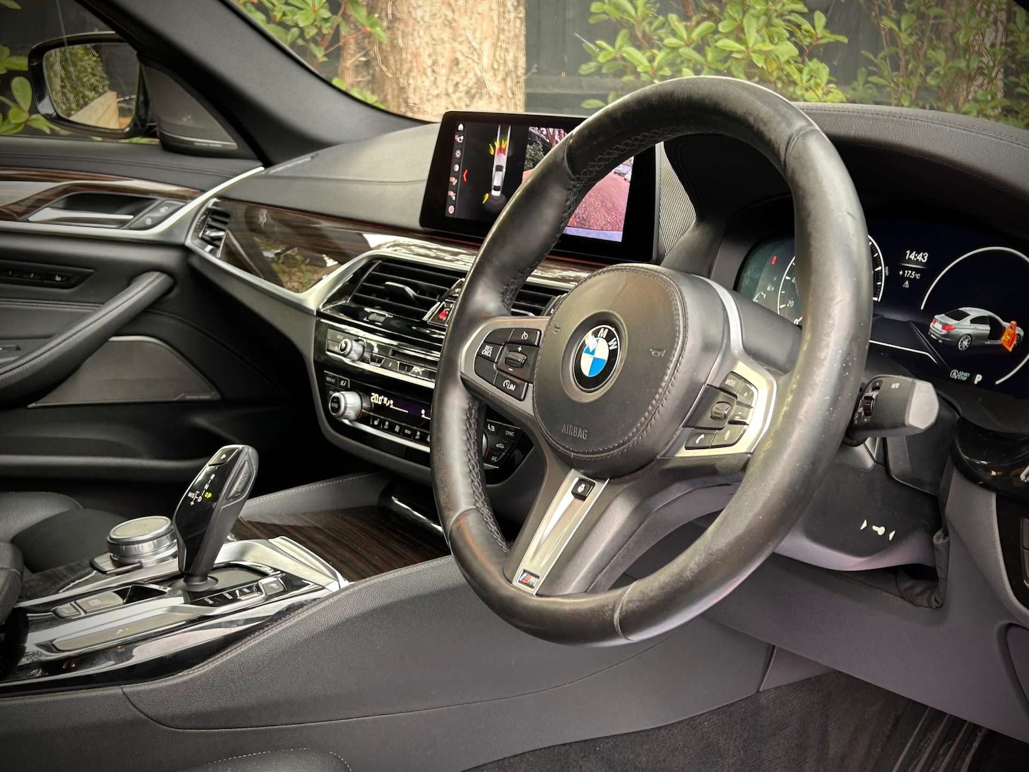 Used BMW 5 Series 2018 for sale - 76414850: Photo 47