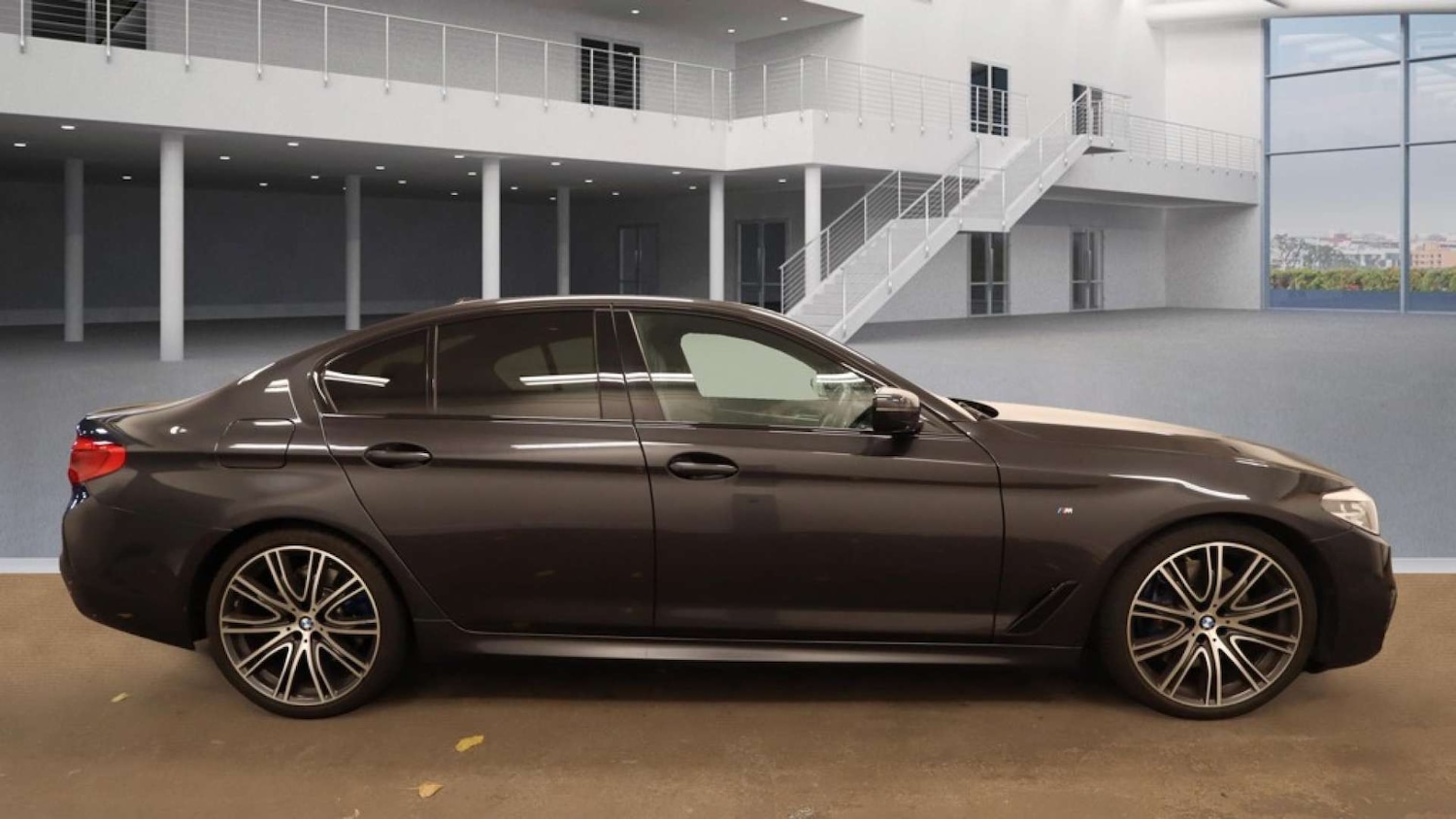 Used BMW 5 Series 2018 for sale - 76414850: Photo 5