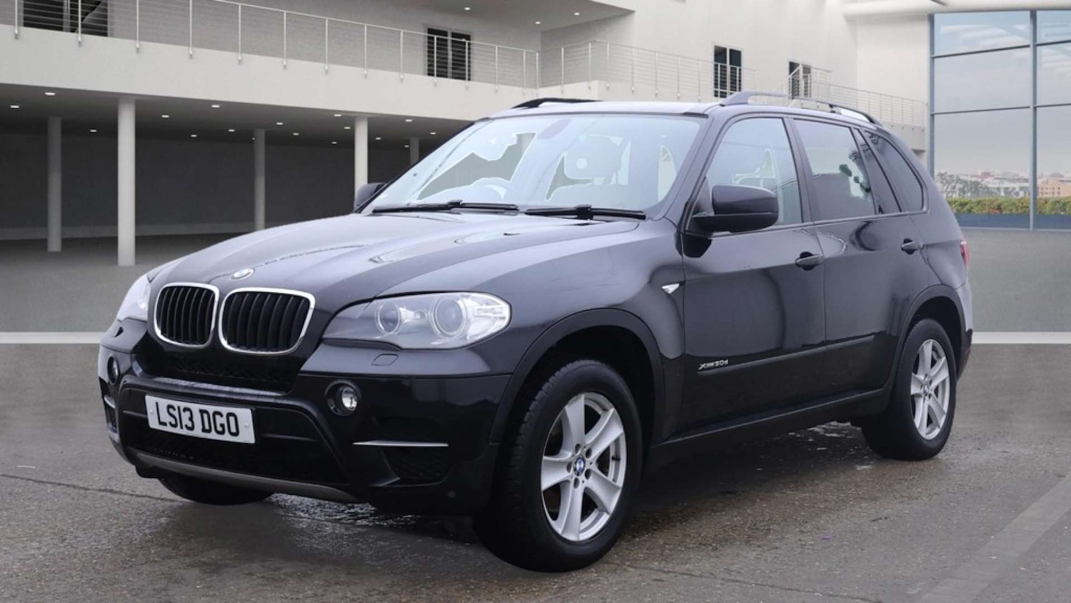 Used BMW X5 2013 for sale - 76380375: Photo 2