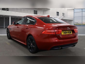 Used Jaguar XE 2017 for sale - 76304417: Photo 3