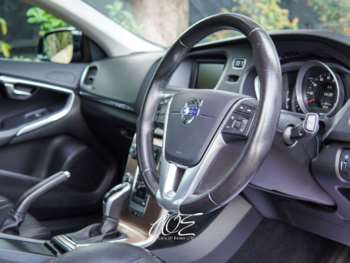 Used Volvo V40 2015 for sale - 75221525: Photo
